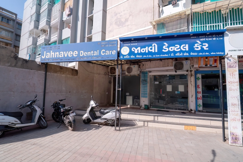 About Jahnavee Dental Care (4)